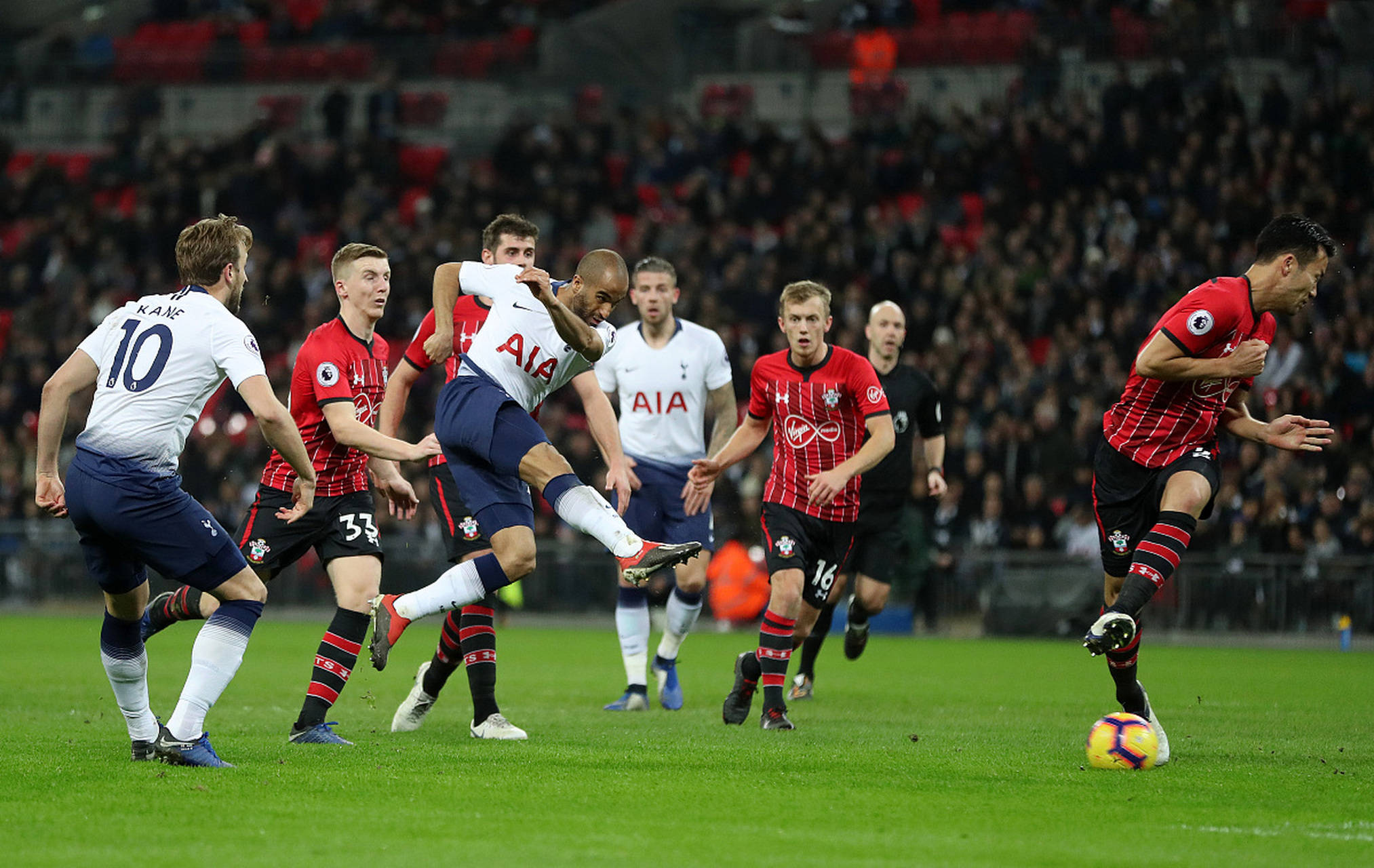 他个人的足 他个人的足